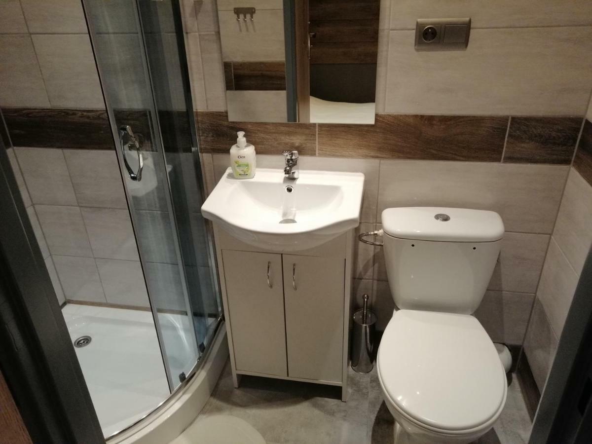 Pokoje Goscinne Polo Częstochowa Exterior foto